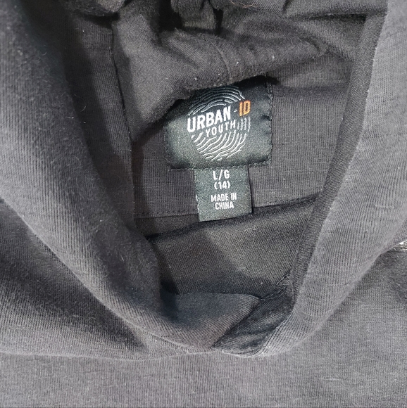 Urban ID Youth Black Hoodie Sweatshirt, Size Large (14) - Picture 6 of 10